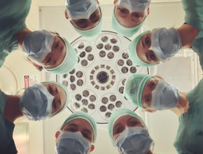 Tecnología médica avanzada para diagnóstico urológico